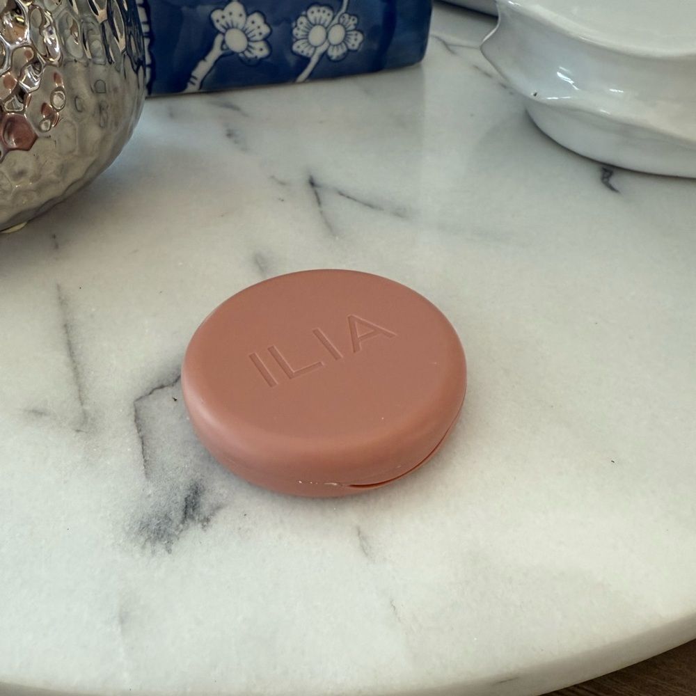 ILIA
Soft Focus Blurring Blush - Talc-Free Powder Blush in Sensation - Picture 4 of 6